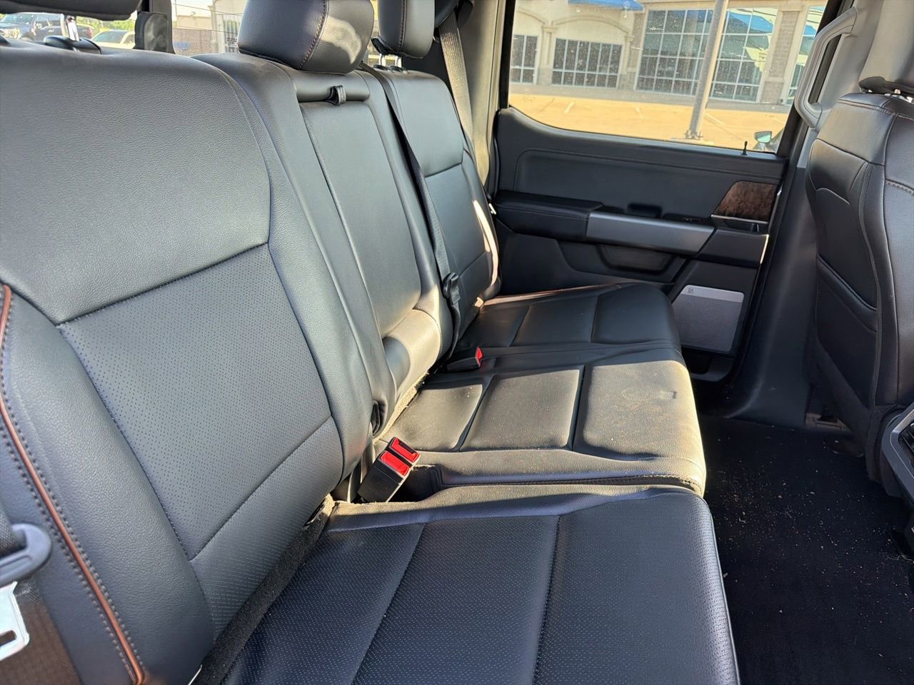 Used 2025 Ford F250 Lariat w/ Lariat Ultimate Package AWD/4WD image 15