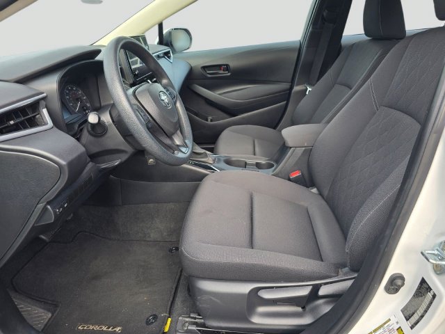 Used 2024 Toyota Corolla LE FWD image 18