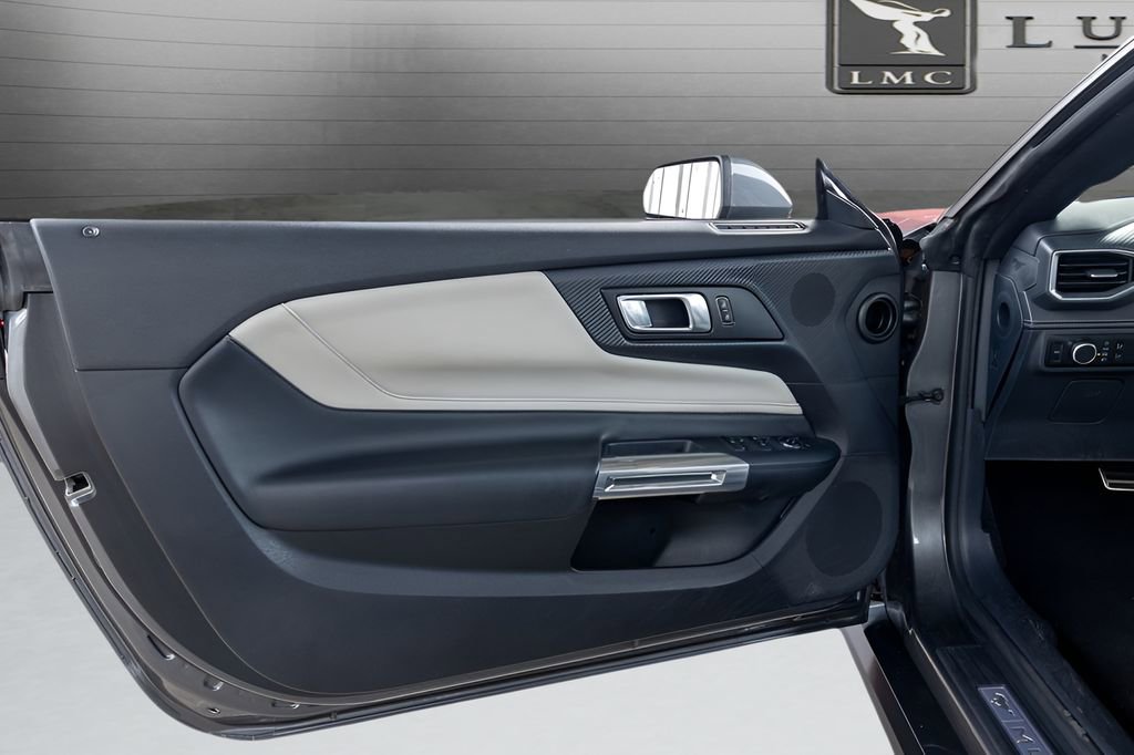 Used 2024 Ford Mustang Premium RWD image 31