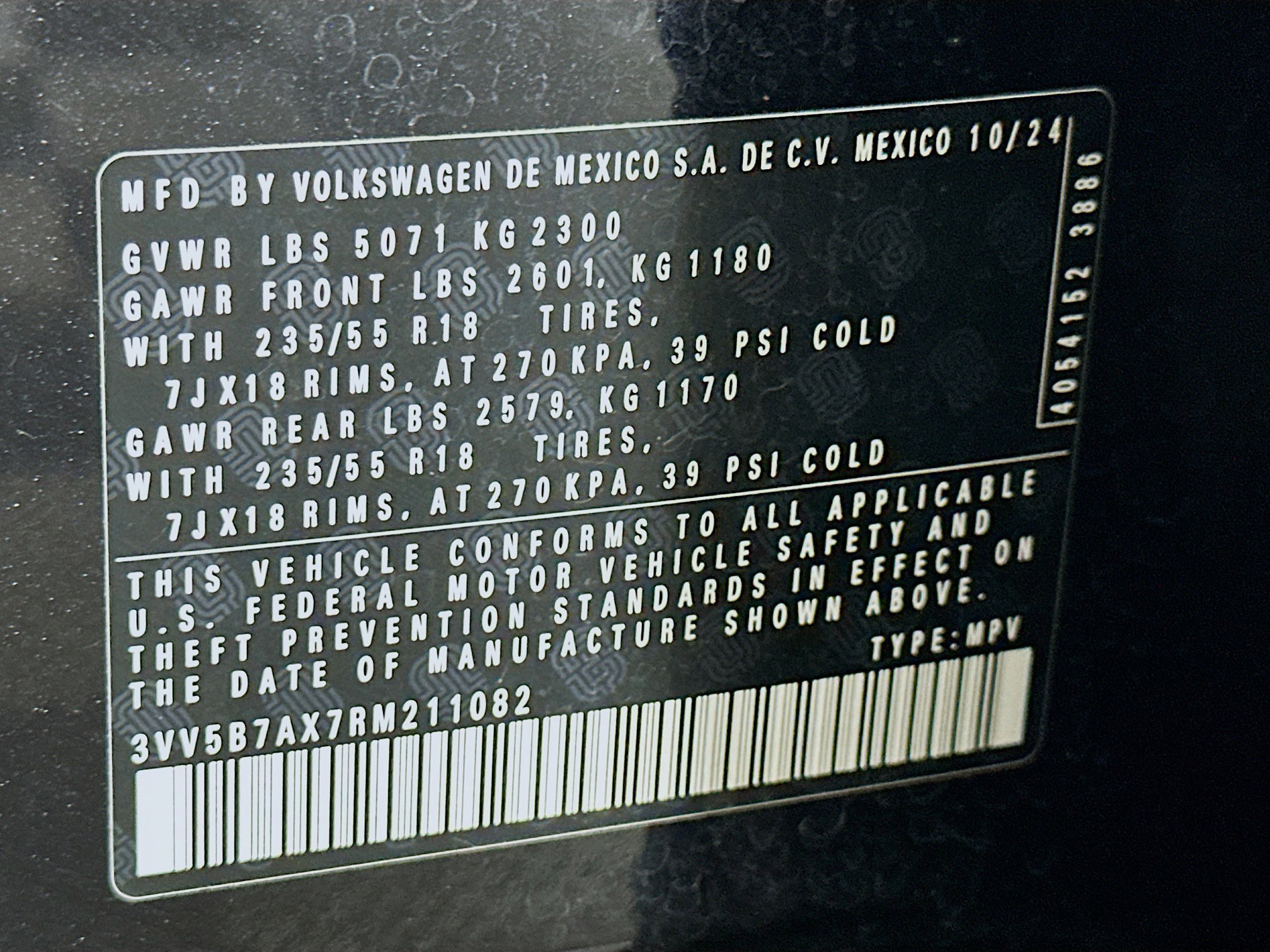 Used 2024 Volkswagen Tiguan Wolfsburg Edition image 12