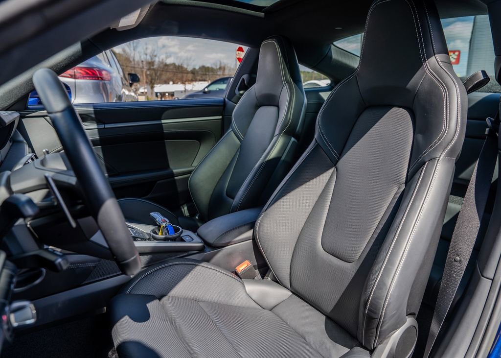 Used 2024 Porsche 911 Carrera S w/ Sport Package image 19