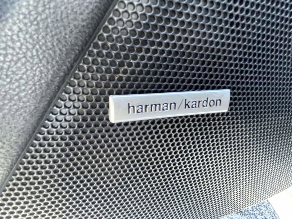 Used 2018 Subaru Impreza 2.0i Limited image 19