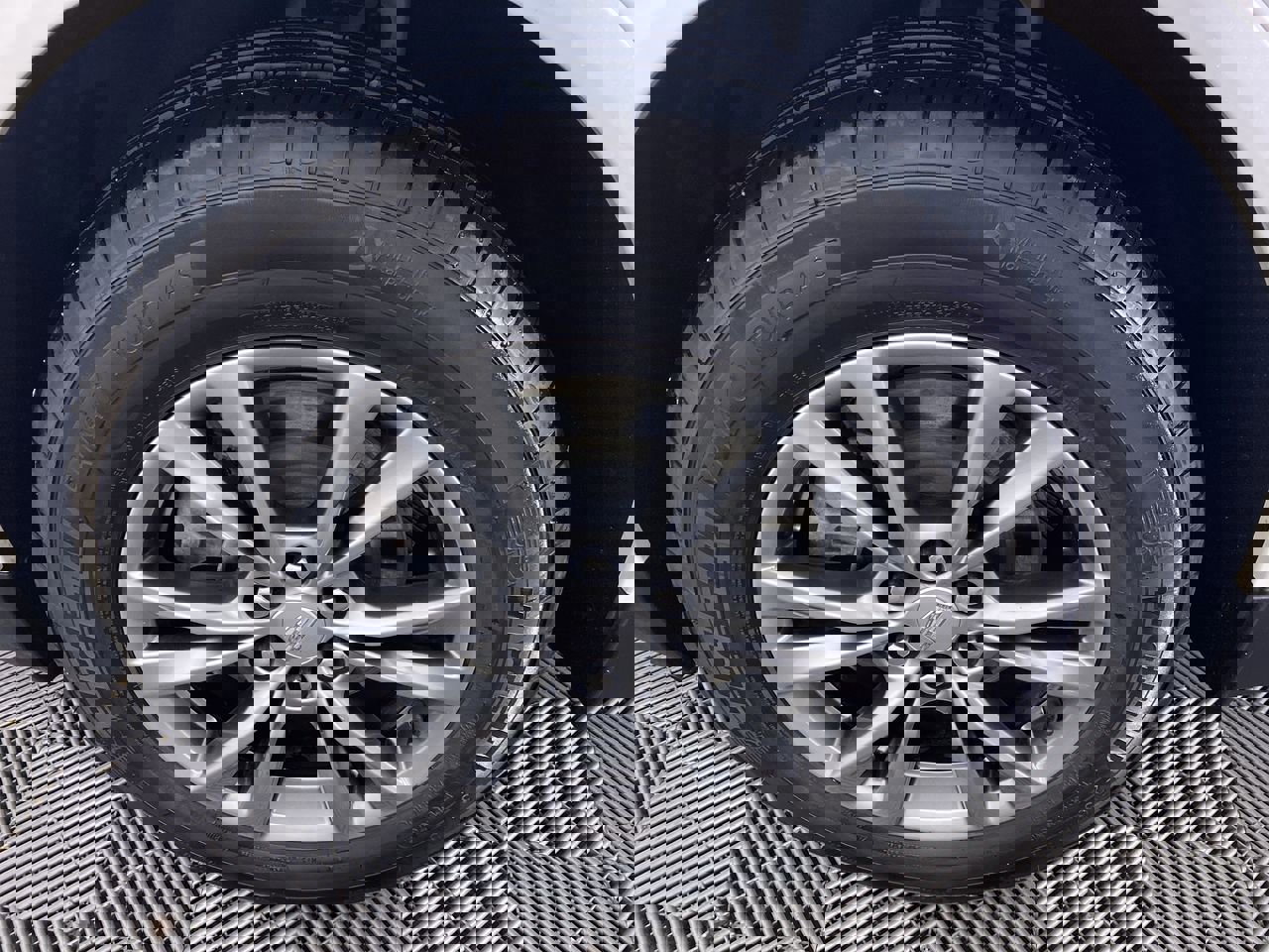 Certified 2022 Cadillac XT5 Premium Luxury image 17