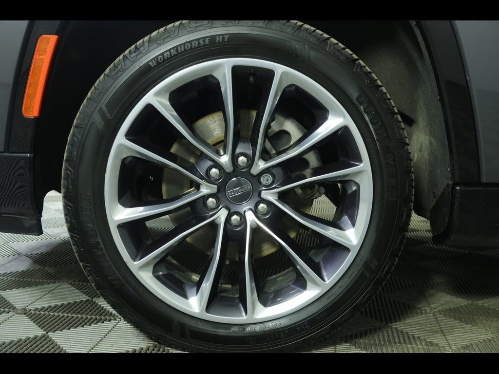 Used 2022 Jeep Wagoneer Series II w/ Premium Group I image 12