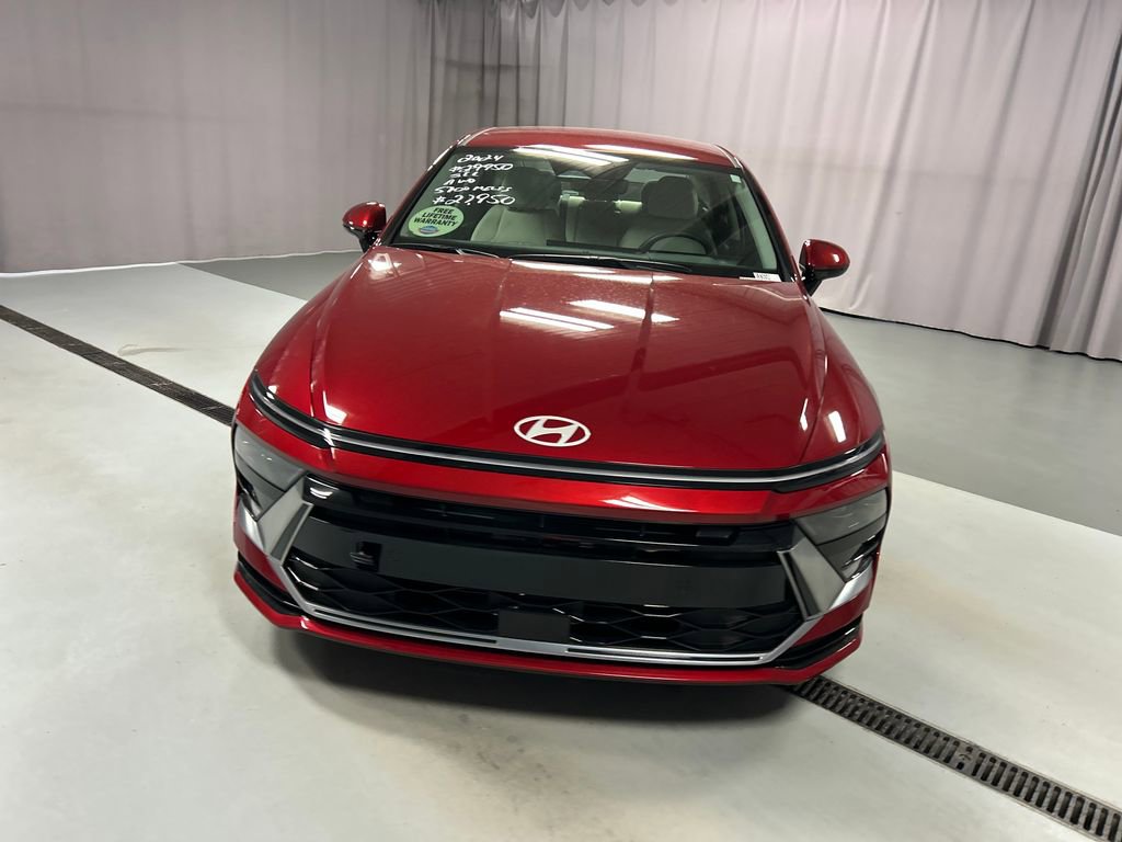 Used 2024 Hyundai Sonata SEL image 2