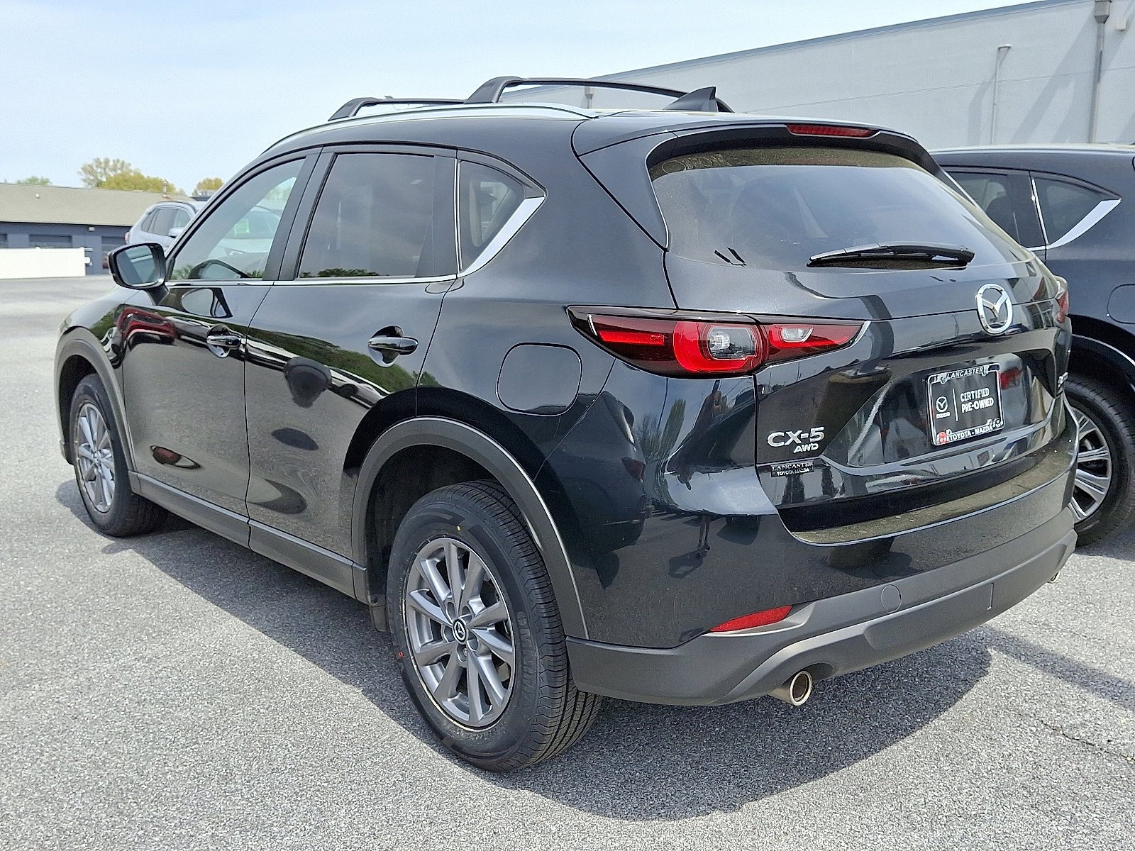Certified 2023 MAZDA CX-5 AWD 2.5 S w/ Select Package image 3