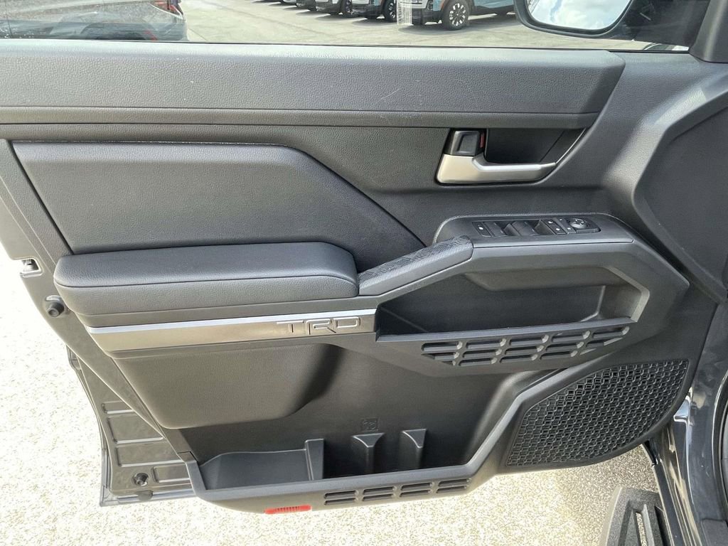 Used 2024 Toyota Tacoma TRD Sport image 18