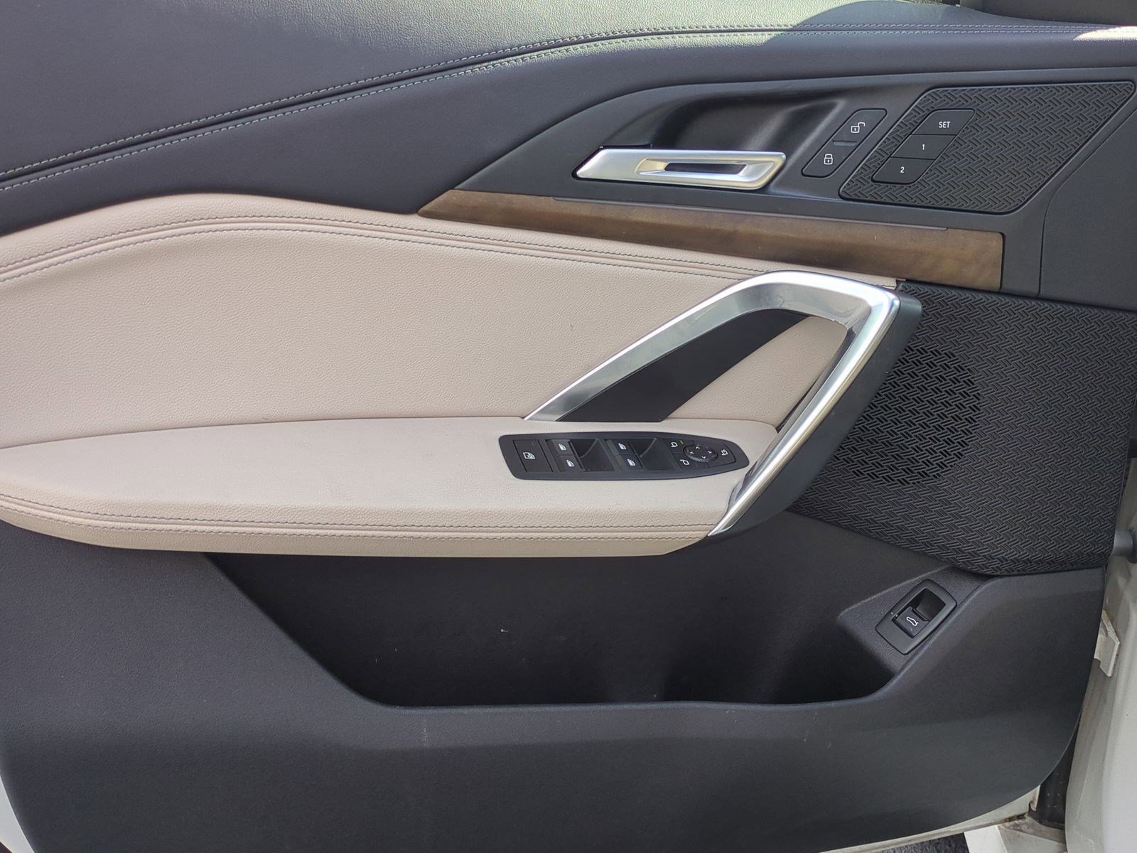 Used 2023 BMW X1 xDrive28i w/ M Sport Package image 13