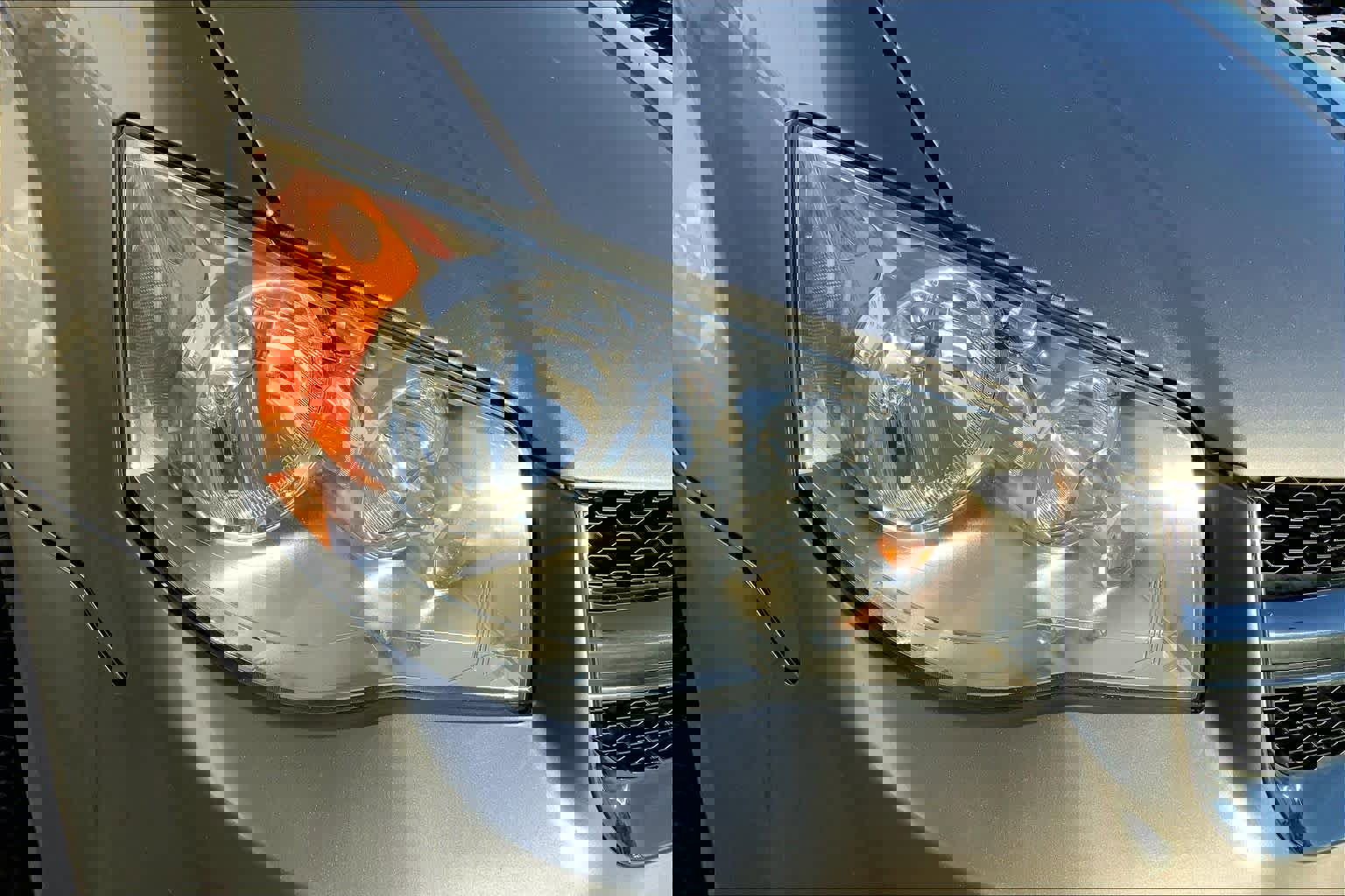 Used 2019 Dodge Grand Caravan SE w/ UConnect Hands-Free Group image 23