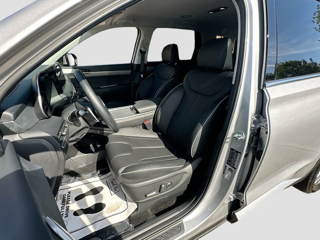 Used 2025 Hyundai Palisade SEL FWD image 21