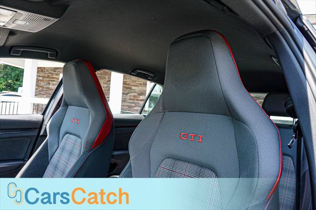 Used 2023 Volkswagen GTI 40th Anniversary Edition FWD image 23