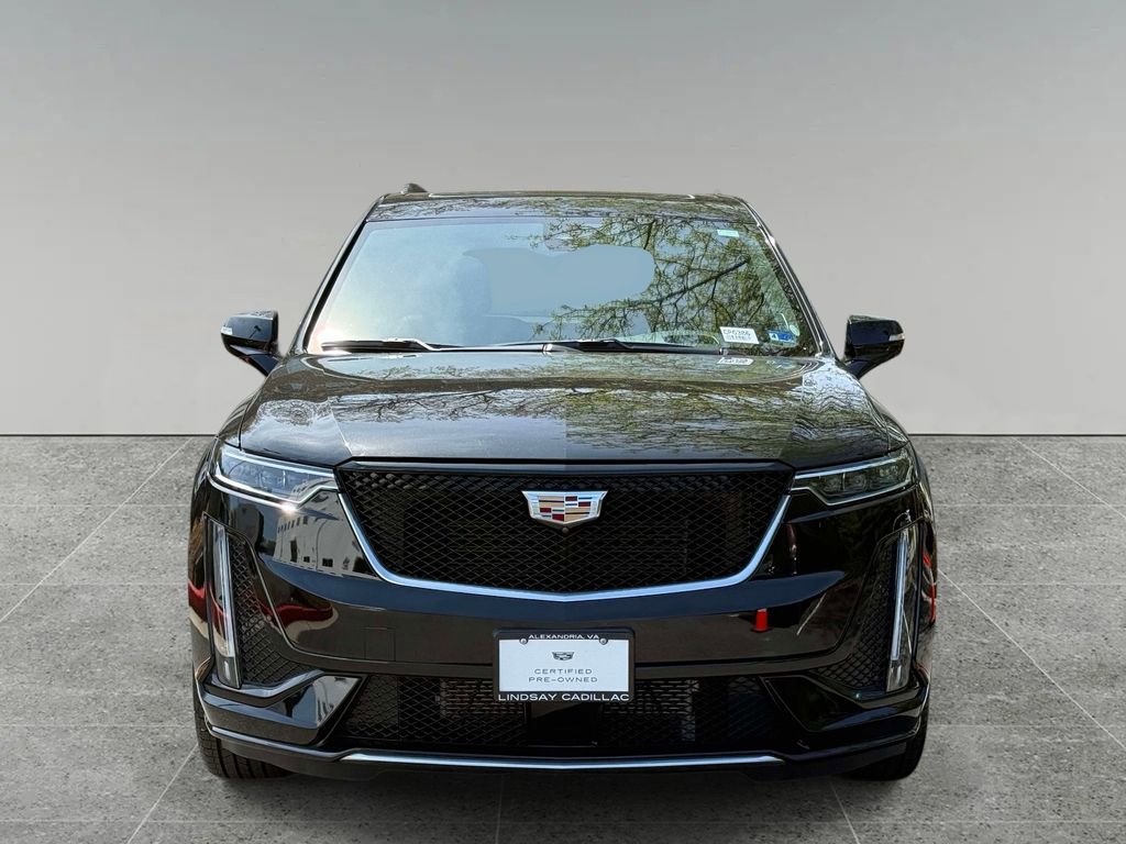 Used 2023 Cadillac XT6 Sport w/ Platinum Package image 8