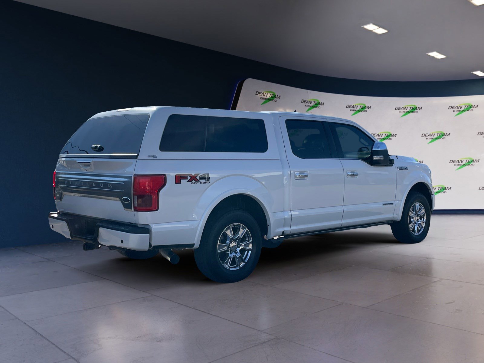 Used 2018 Ford F150 Platinum w/ Equipment Group 701A Luxury image 3