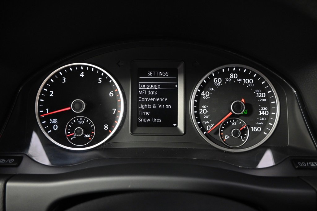 Used 2016 Volkswagen Tiguan S image 25