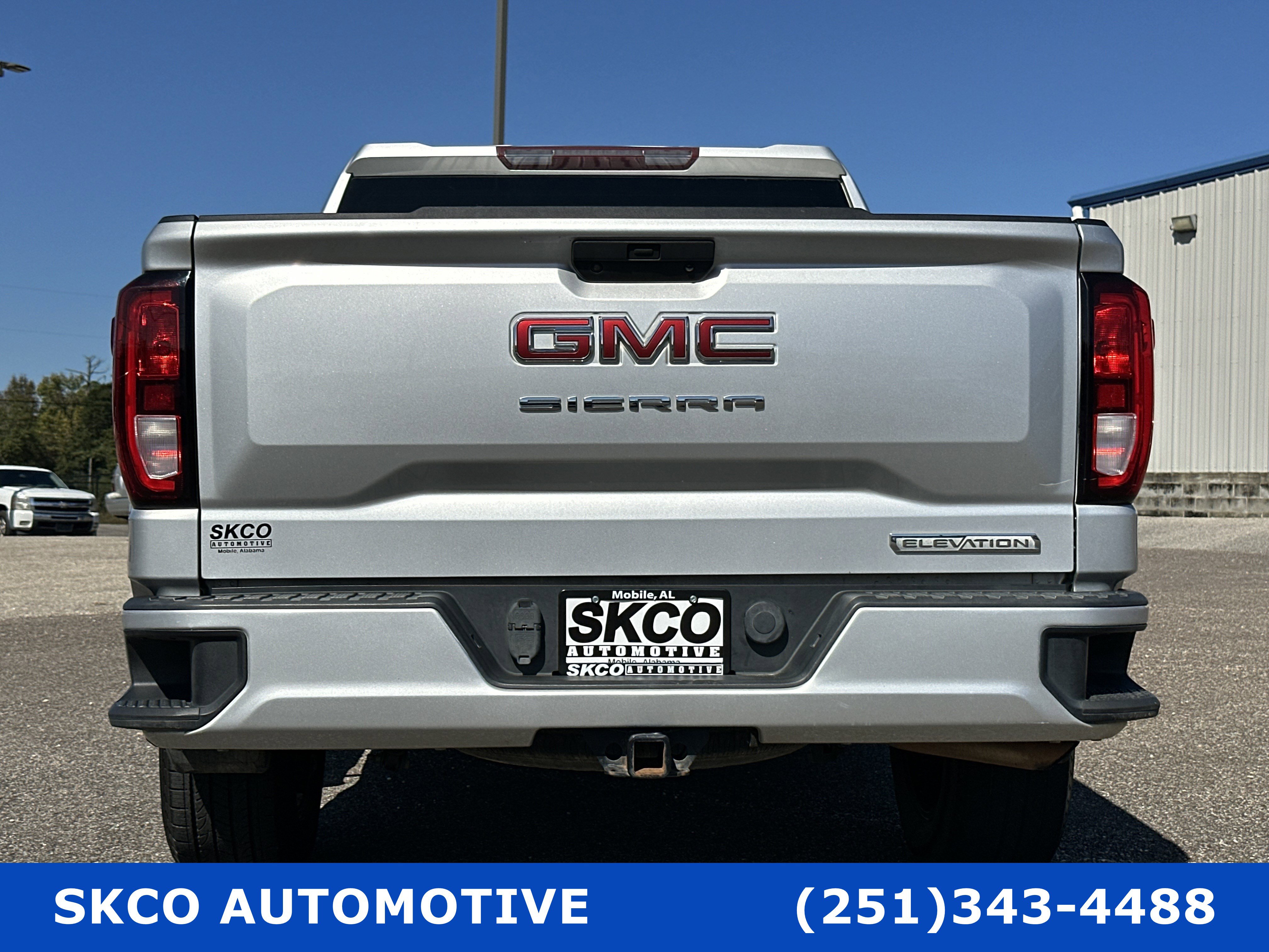 Used 2020 GMC Sierra 1500 Elevation w/ Elevation Value Package AWD/4WD image 4