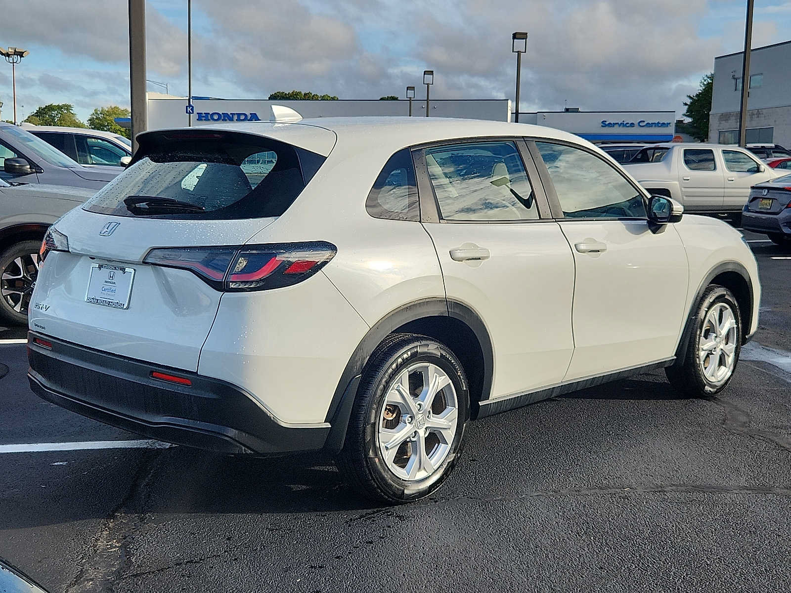 Certified 2024 Honda HR-V LX image 6