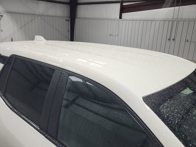 Used 2025 Chevrolet Equinox LT FWD image 13