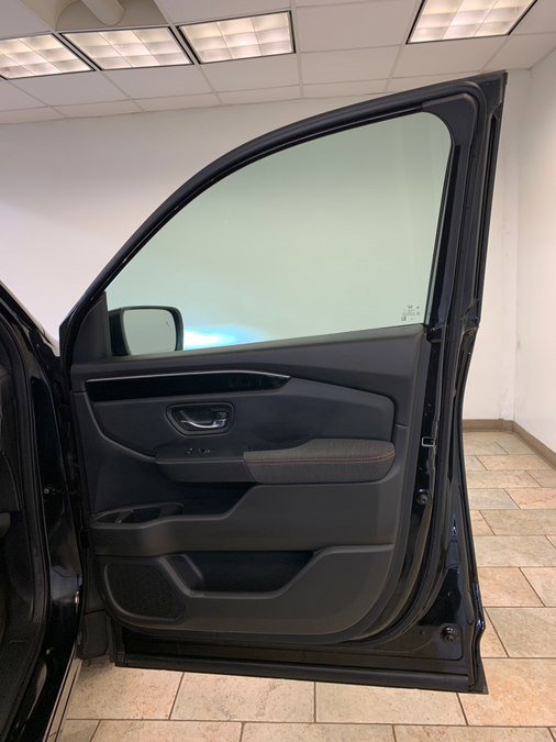 Used 2025 Honda Pilot Sport image 51