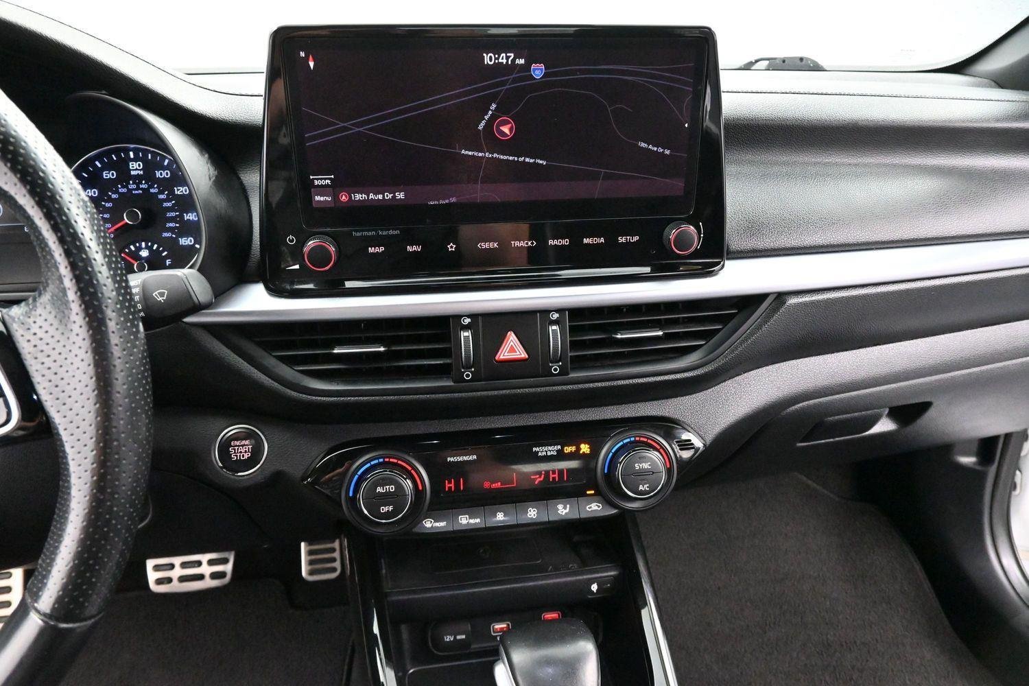 Used 2022 Kia Forte GT-Line w/ GT-Line Premium Package FWD image 20