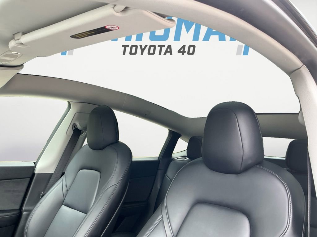 Used 2021 Tesla Model Y Long Range image 21