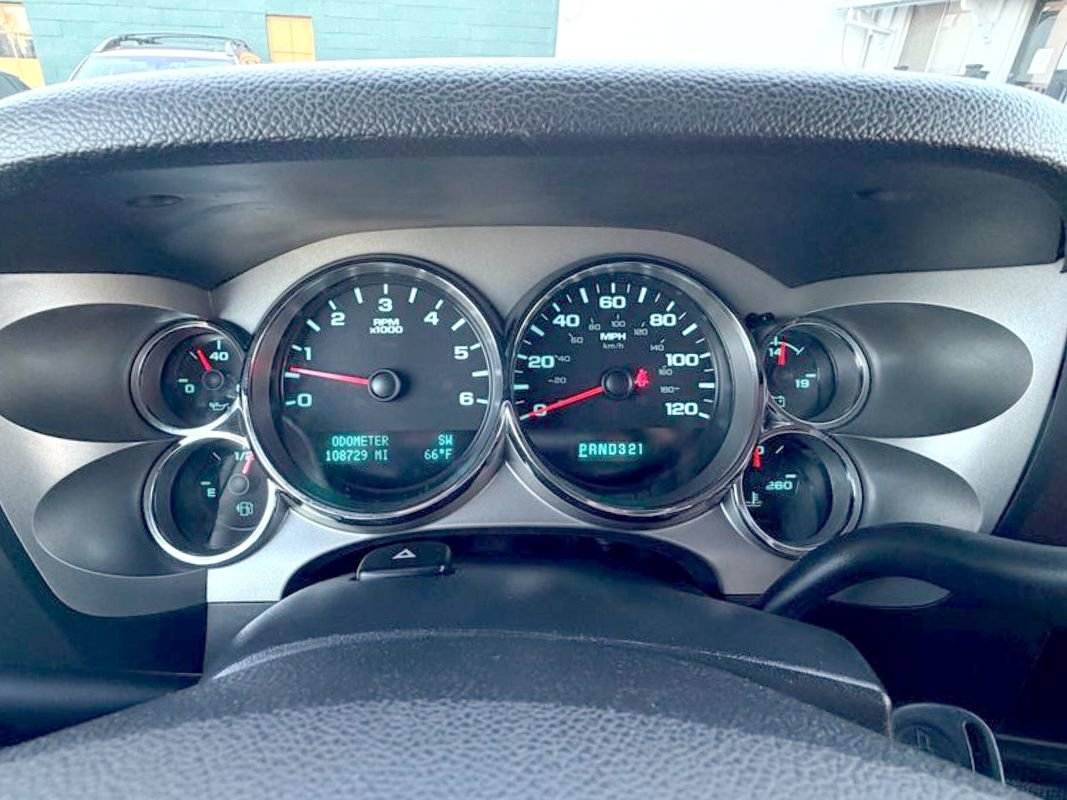 Used 2012 Chevrolet Silverado 1500 LT image 27