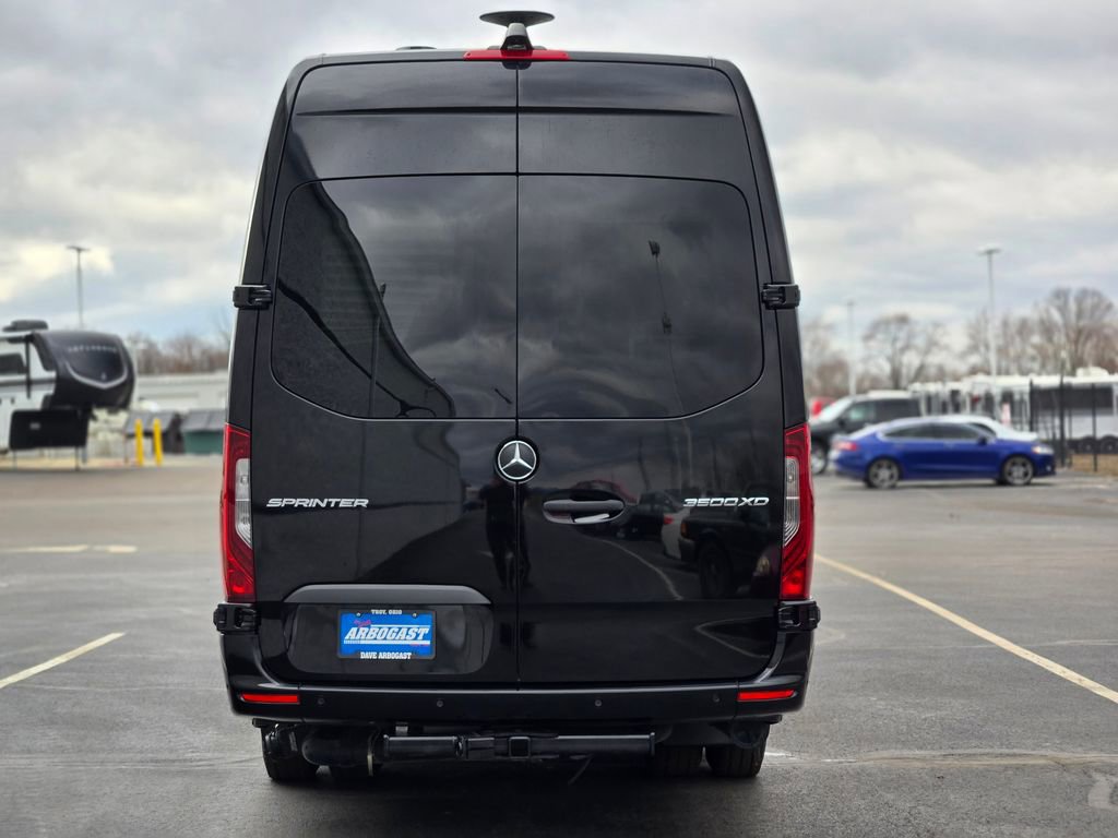Used 2020 Mercedes-Benz Sprinter 3500 image 9