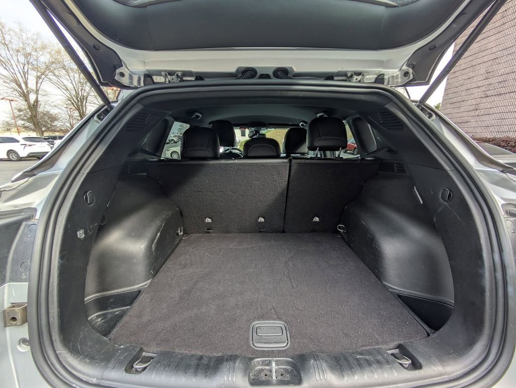 Used 2025 Jeep Compass Limited image 27