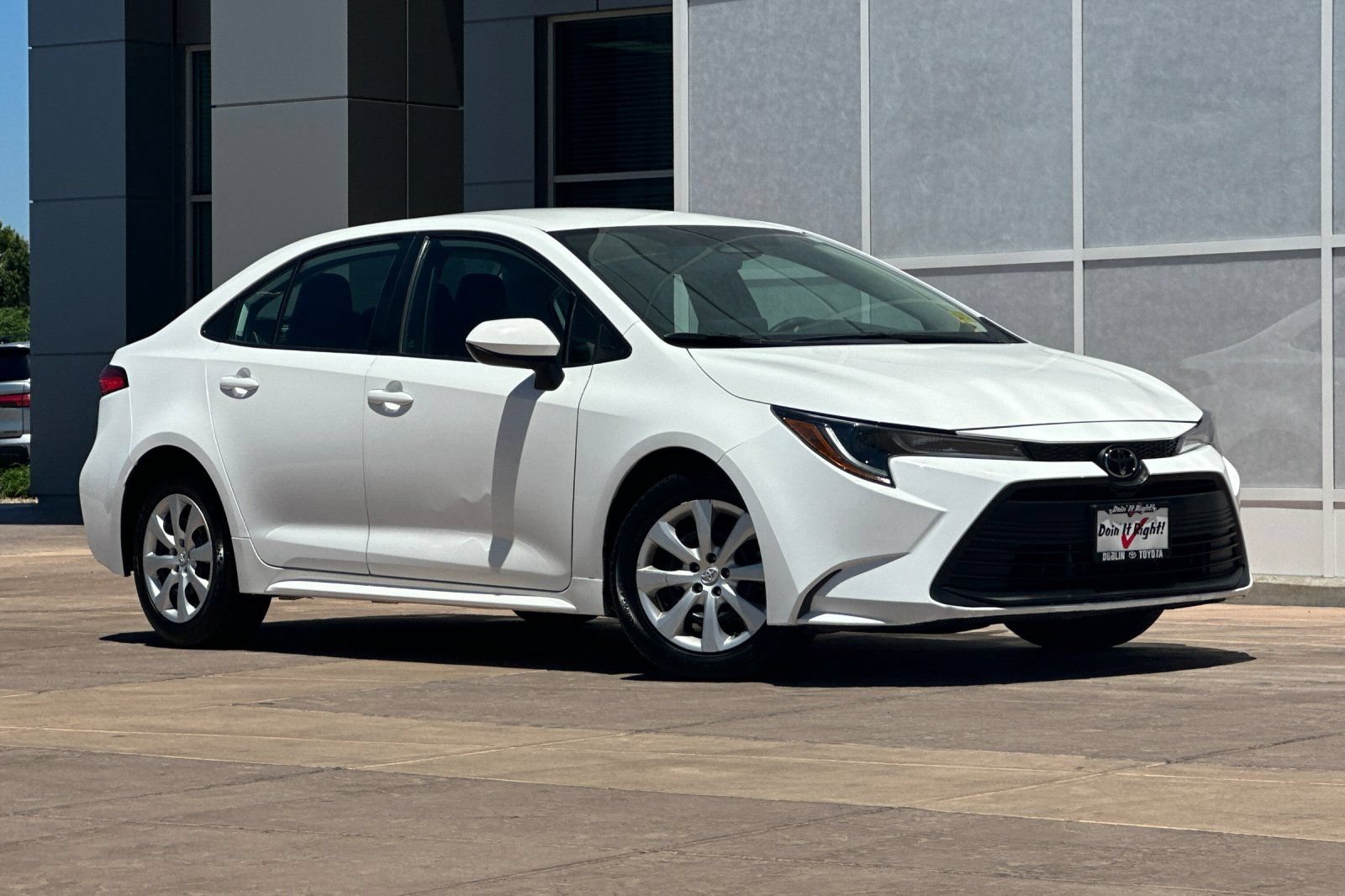 Certified 2024 Toyota Corolla LE FWD image 2
