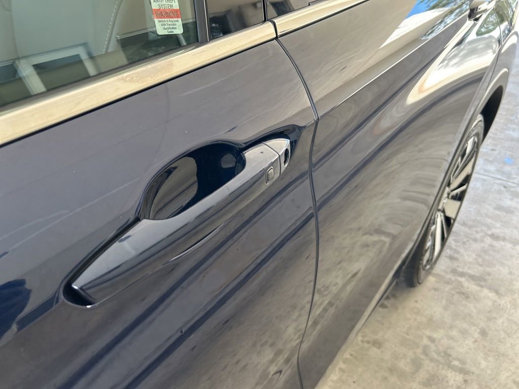 New 2025 Mitsubishi Outlander SEL image 15