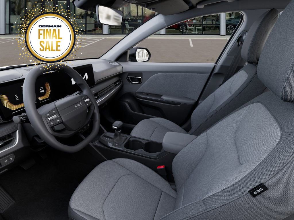 New 2025 Kia K4 LX image 18