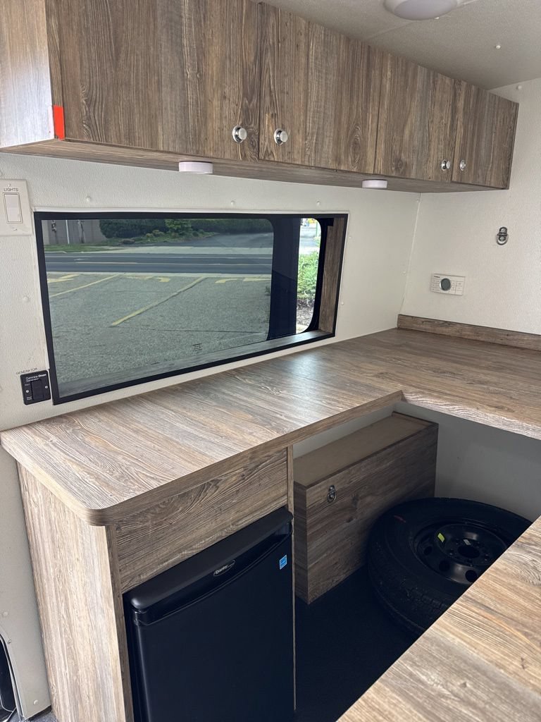 Used 2022 RAM ProMaster 3500 w/ RV Ready Prep Package FWD image 15
