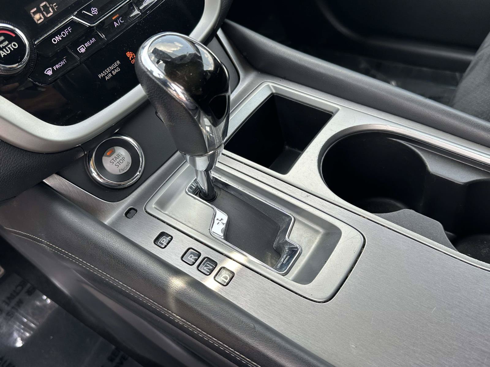 Used 2020 Nissan Murano SV AWD/4WD image 12