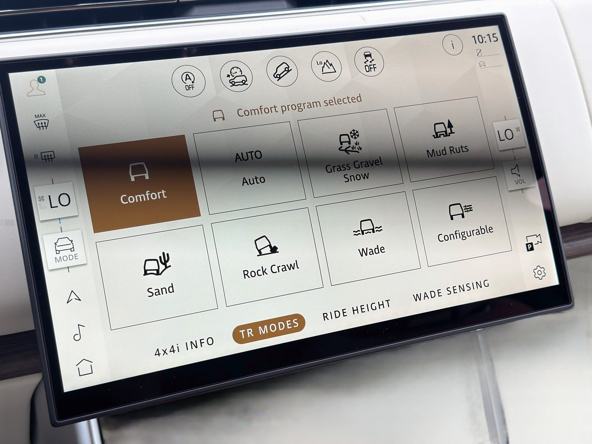 New 2026 Land Rover Range Rover SE AWD/4WD image 47