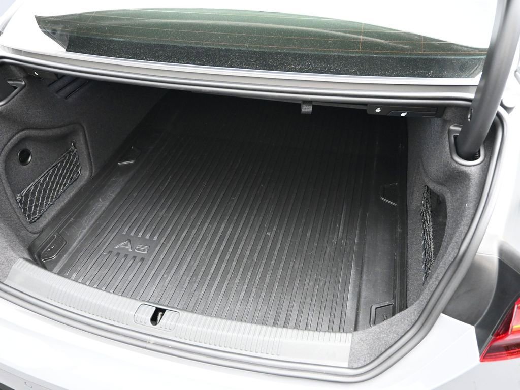 Used 2023 Audi RS 5 image 32