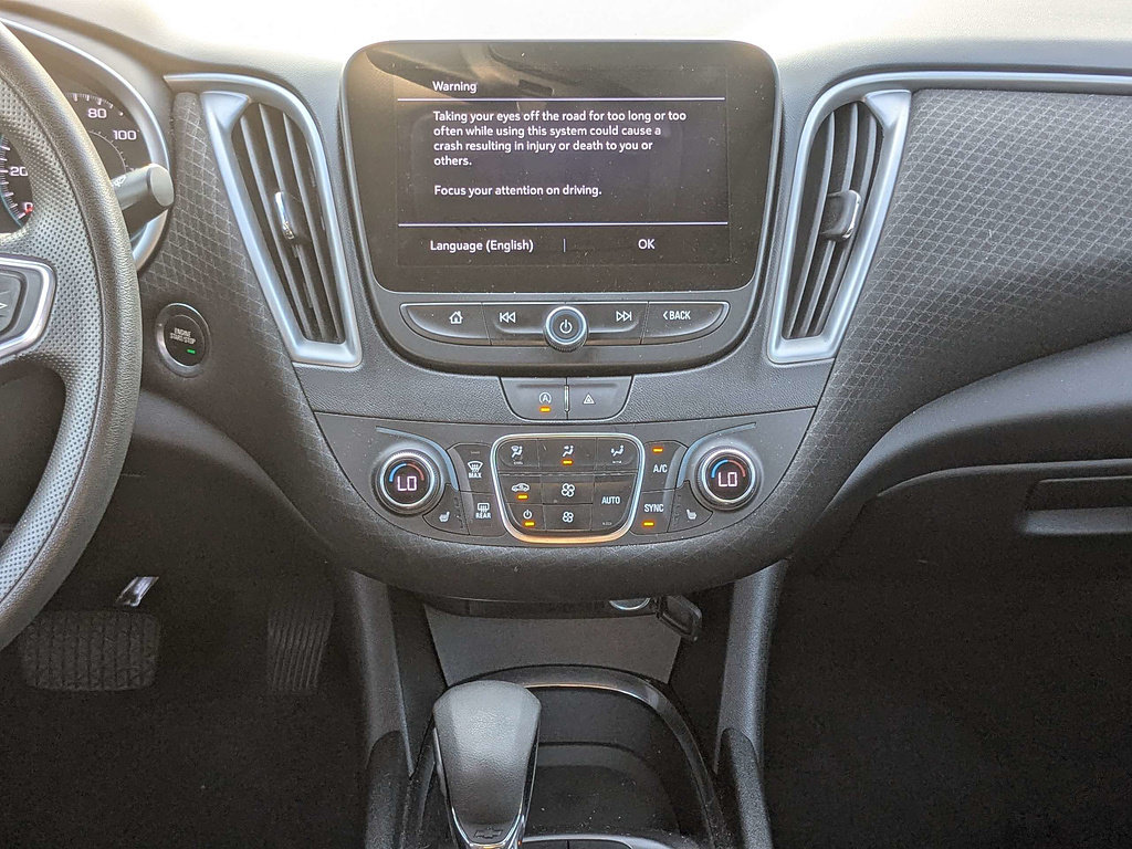 Used 2024 Chevrolet Malibu LT FWD image 17