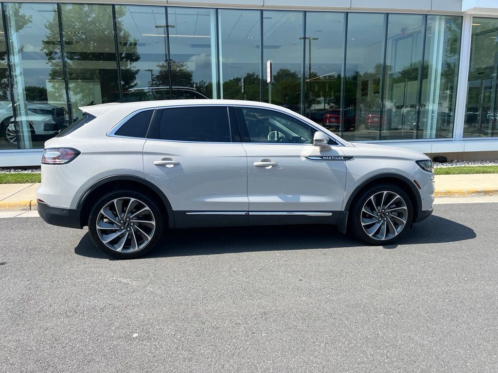 Certified 2023 Lincoln Nautilus Reserve w/ Equipment Group 202A AWD/4WD image 10
