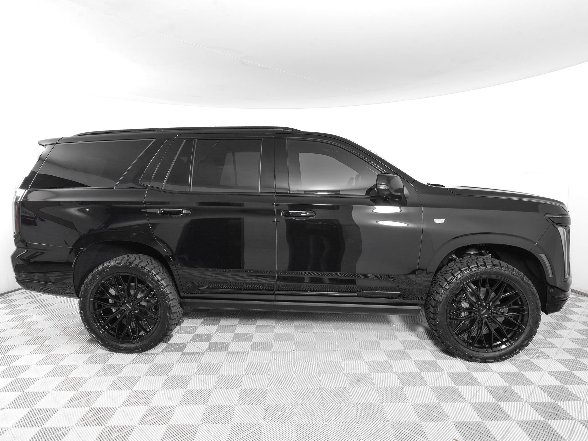 Used 2026 Cadillac Escalade Sport w/ Touring Package image 5