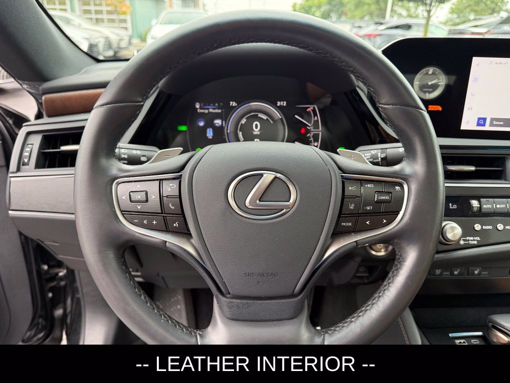 Certified 2023 Lexus ES 300h w/ Premium Package FWD image 10