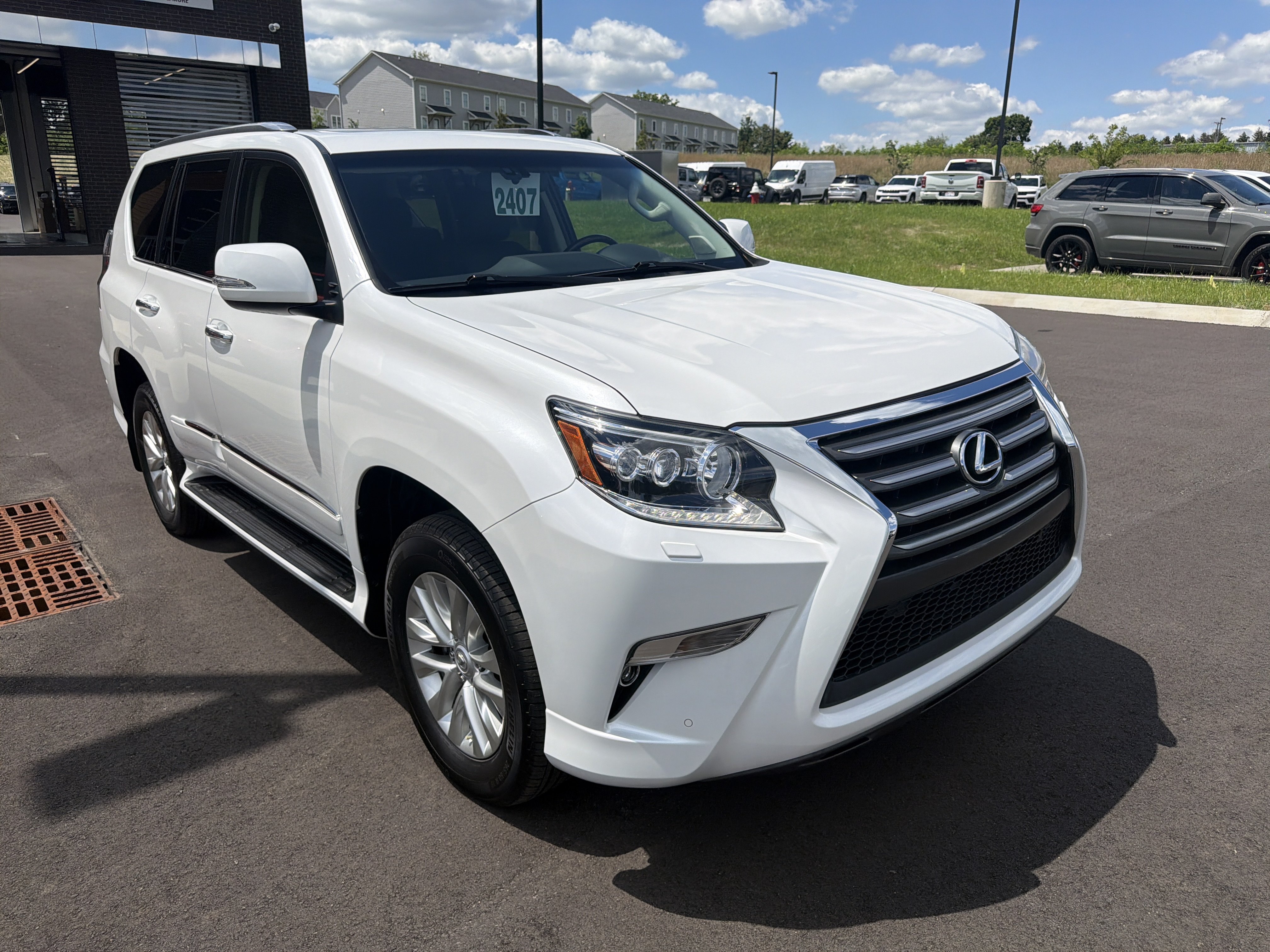 Used 2018 Lexus GX 460 Premium AWD/4WD image 7