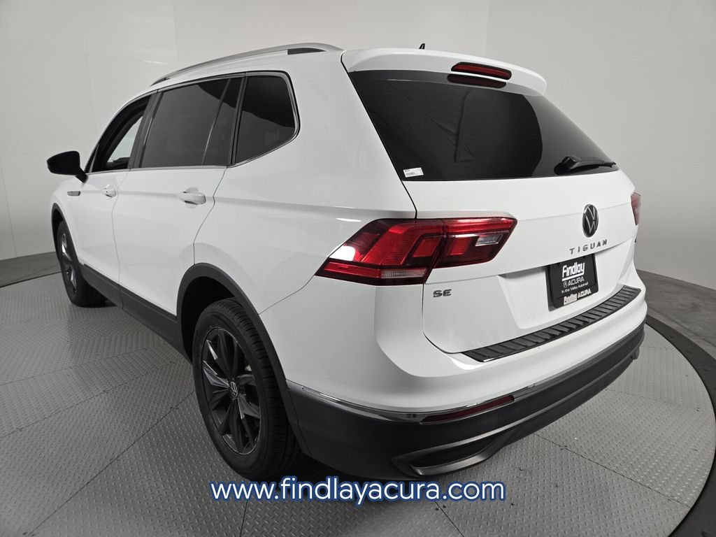 Used 2022 Volkswagen Tiguan SE AWD/4WD image 4