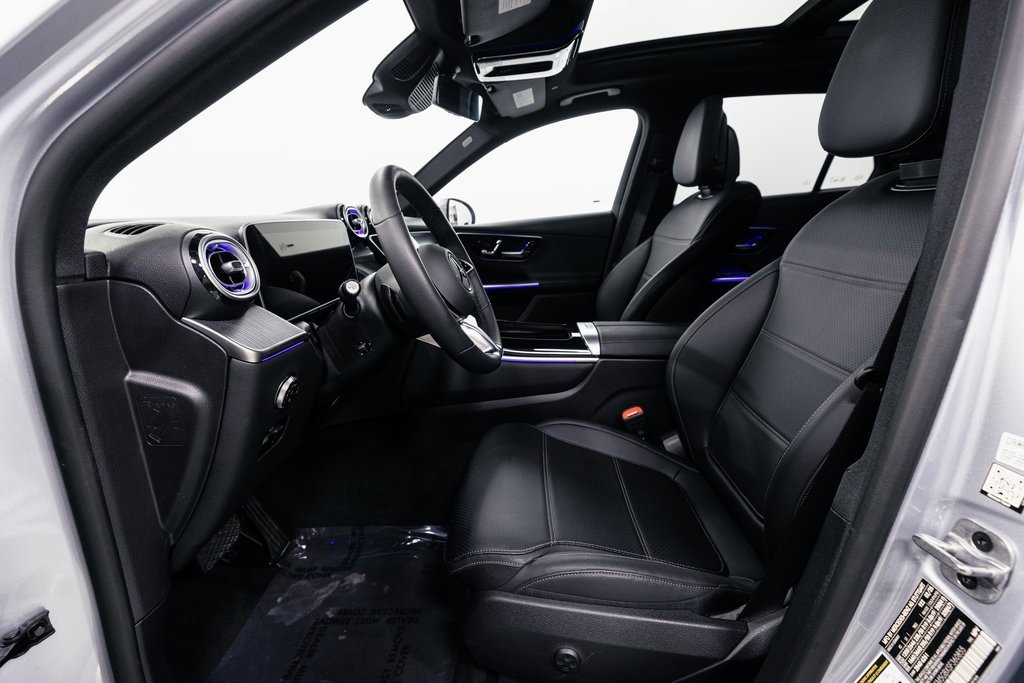 Certified 2025 Mercedes-Benz GLC 350e 4MATIC image 8