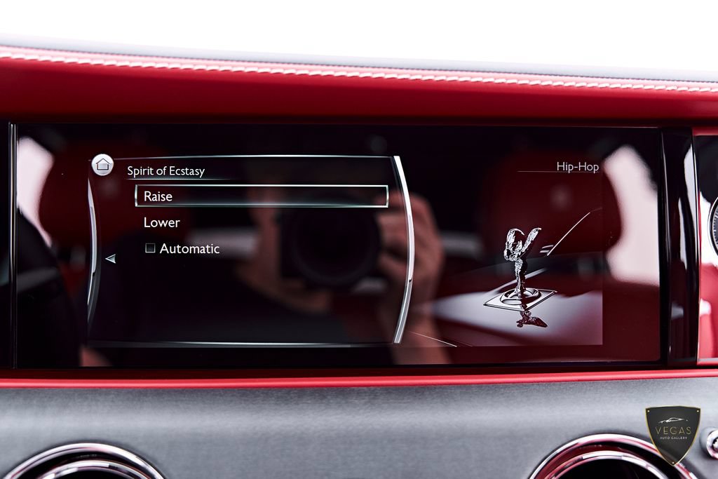 Used 2024 Rolls-Royce Ghost AWD/4WD image 88