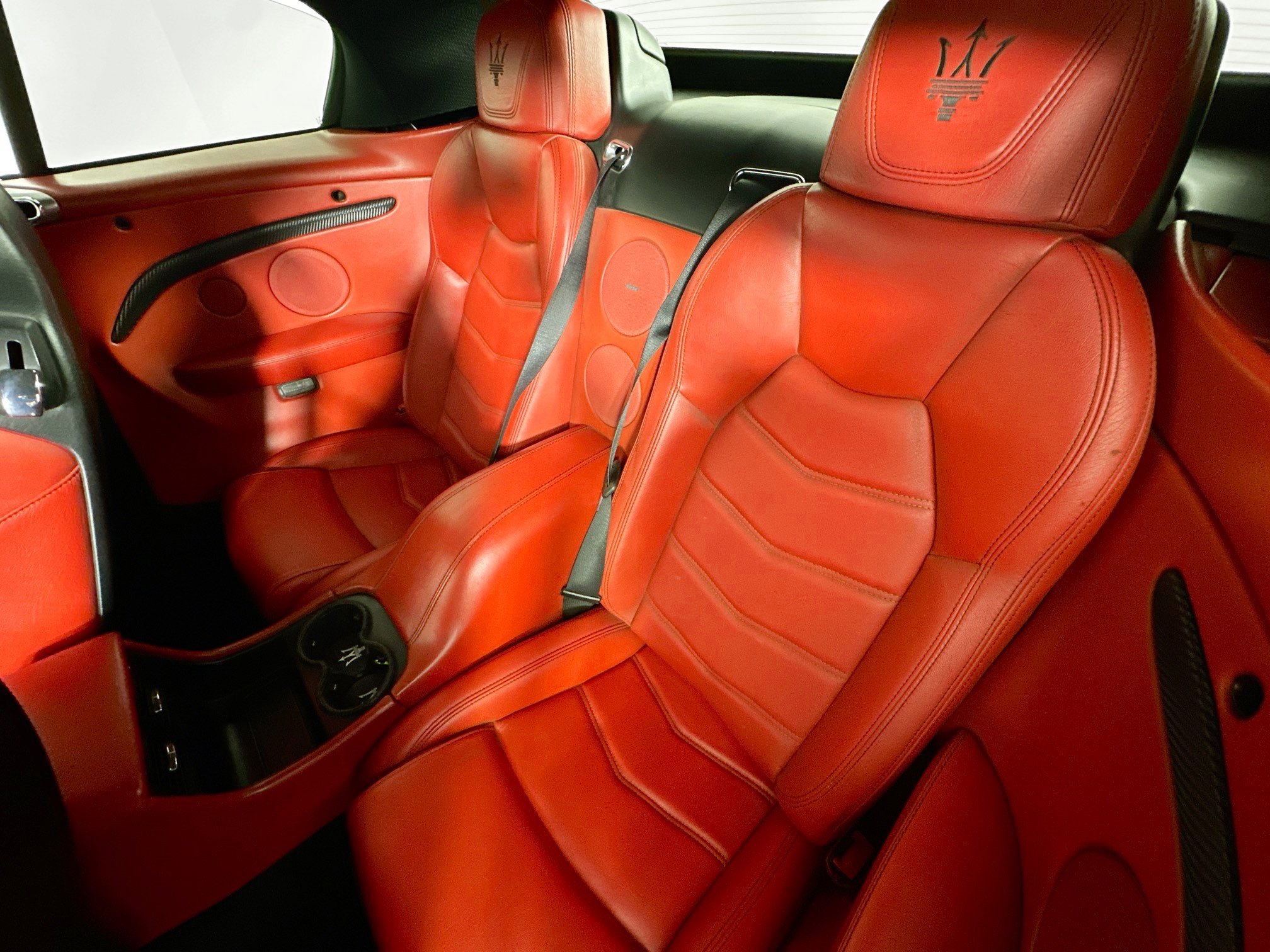 Used 2015 Maserati GranTurismo Sport RWD image 31