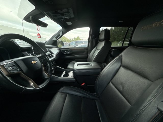 Used 2022 Chevrolet Suburban High Country w/ Max Trailering Package AWD/4WD image 9