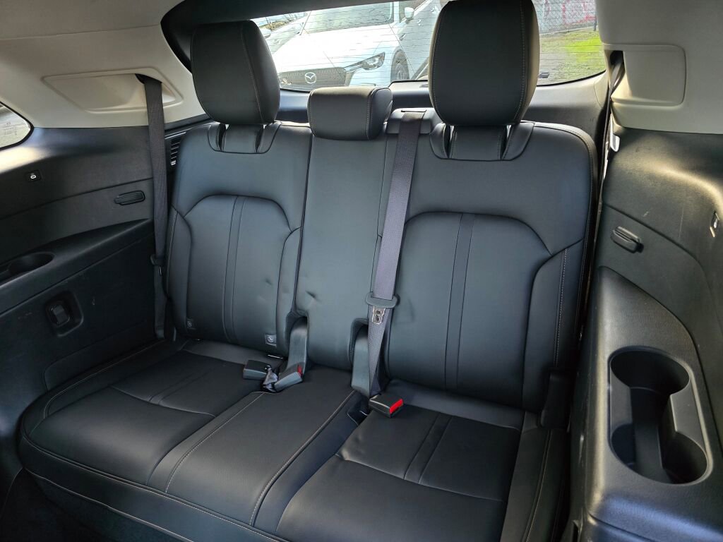 Certified 2024 MAZDA CX-90 Plug-In Hybrid w/ Preferred image 17