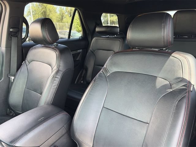 Used 2016 Ford Explorer Sport w/ Equipment Group 401A AWD/4WD image 20