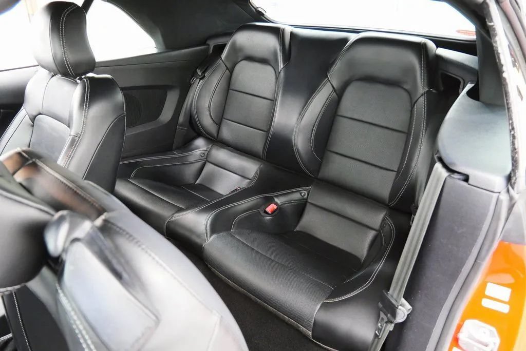 Used 2019 Ford Mustang GT Premium w/ Equipment Group 401A RWD image 20
