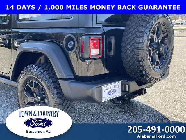 Used 2021 Jeep Wrangler Willys image 12