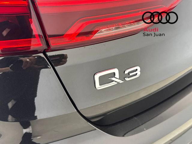 Used 2025 Audi Q3 2.0T Premium w/ Convenience Package image 13