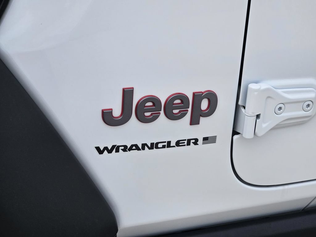 Used 2026 Jeep Wrangler Unlimited Rubicon AWD/4WD image 34